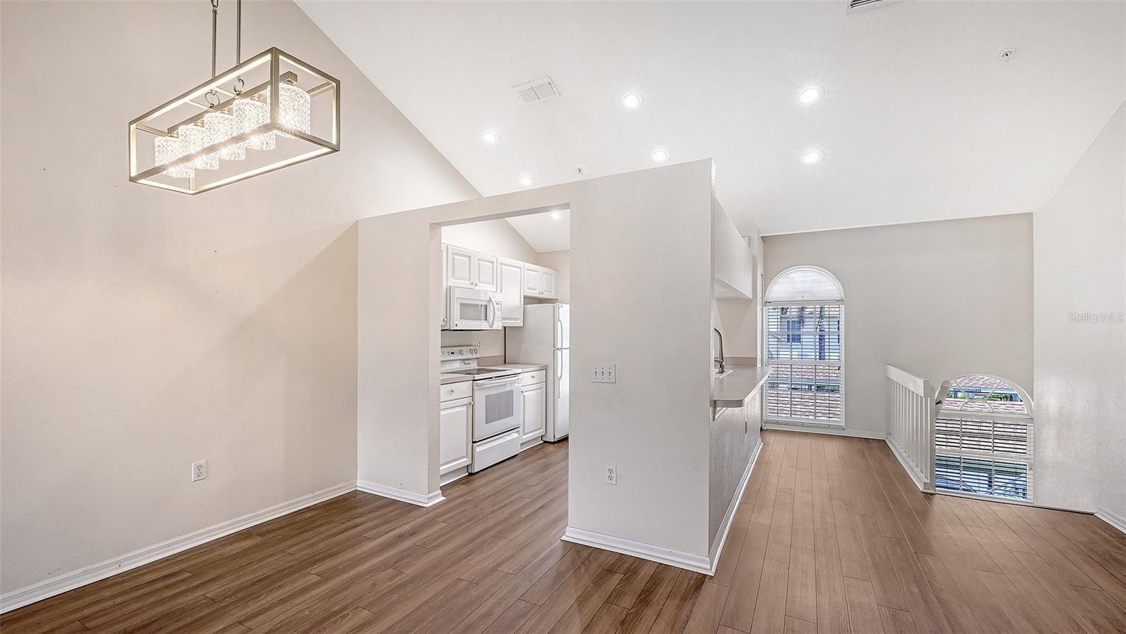 Image 13 of 64 For 4270 Castlebridge Lane 1723