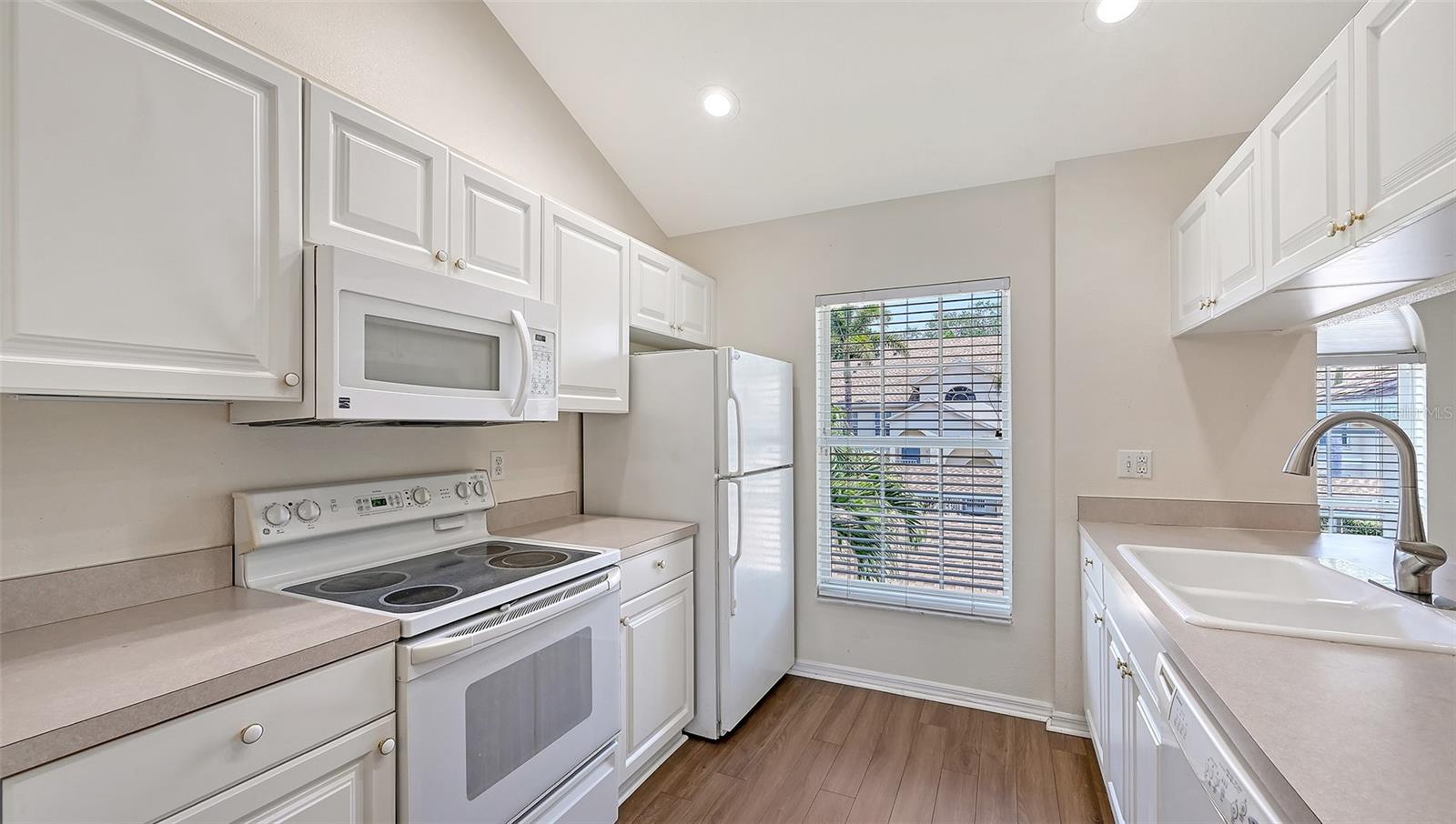 Image 15 of 64 For 4270 Castlebridge Lane 1723