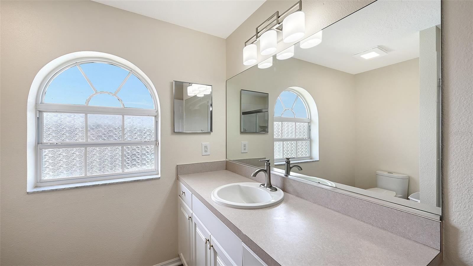Image 26 of 64 For 4270 Castlebridge Lane 1723