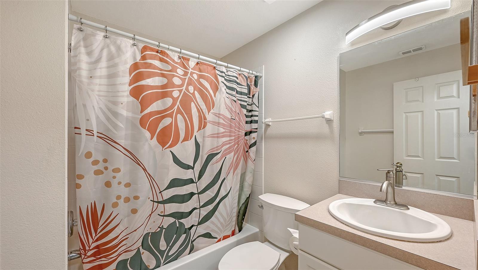 Image 33 of 64 For 4270 Castlebridge Lane 1723
