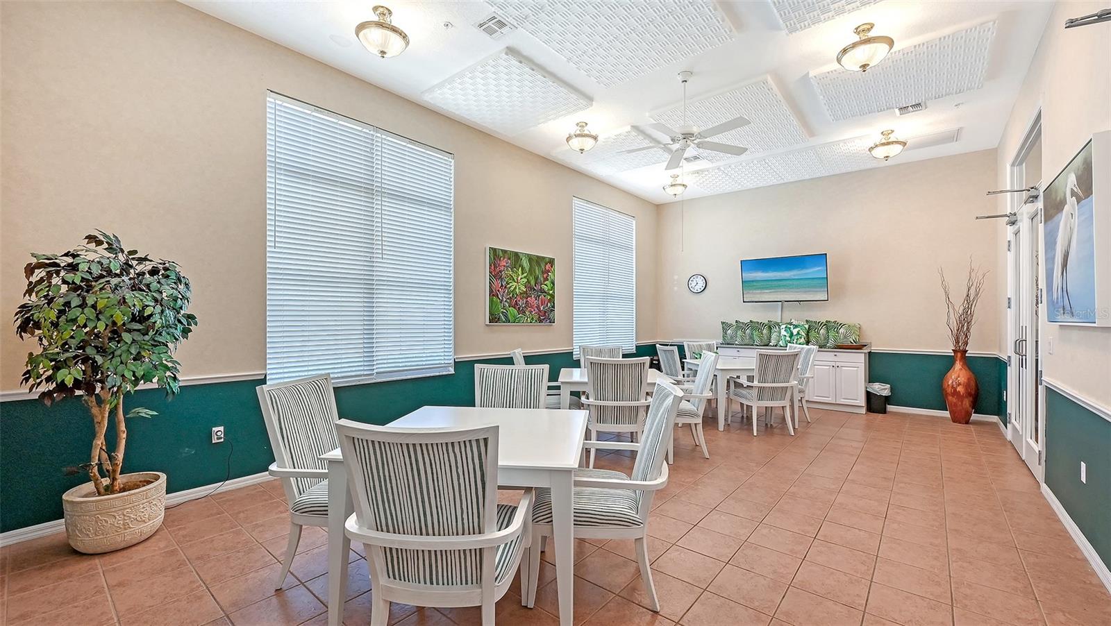 Image 41 of 64 For 4270 Castlebridge Lane 1723