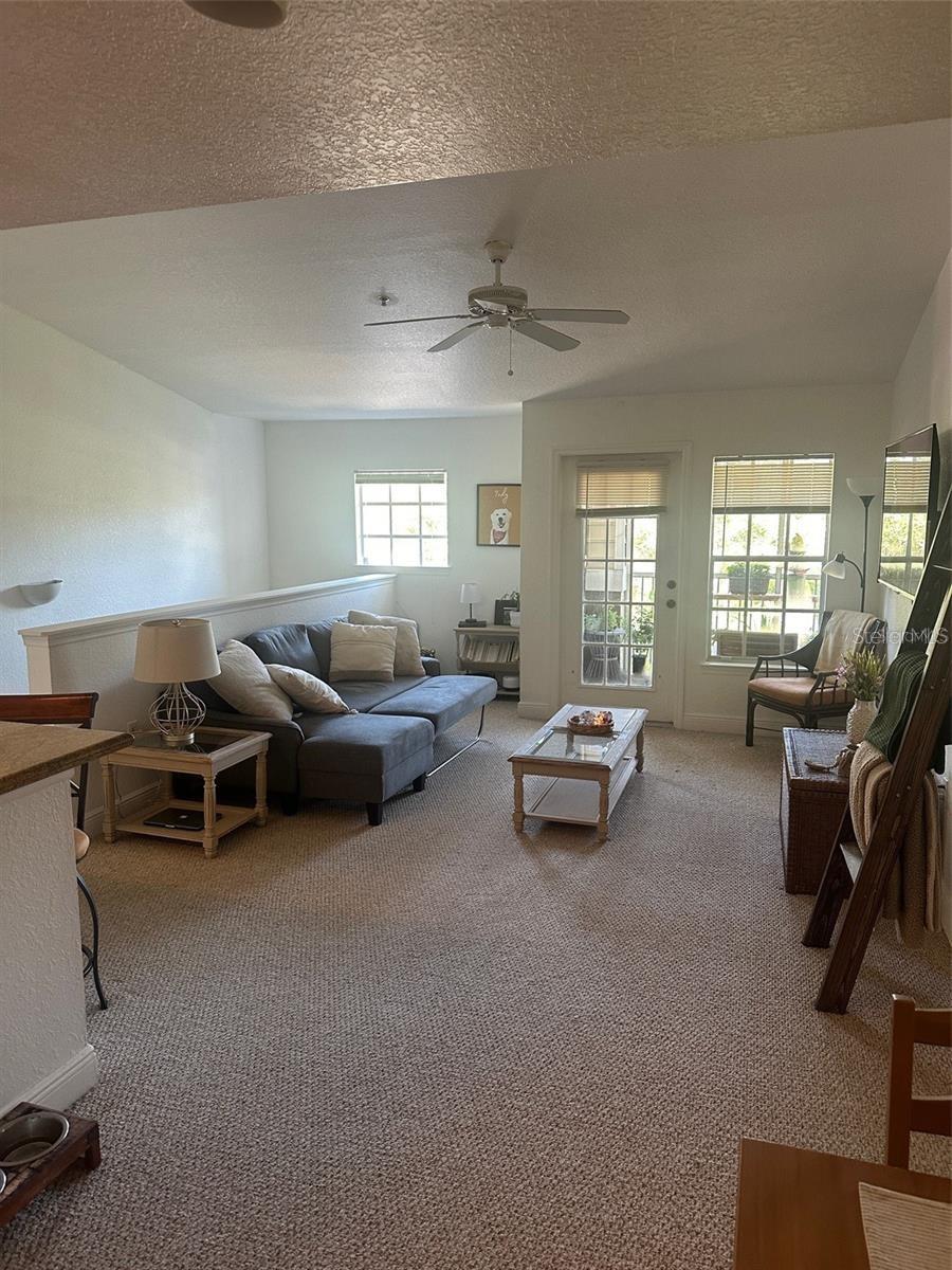 Image 6 of 14 For 8926 Manor Loop 202