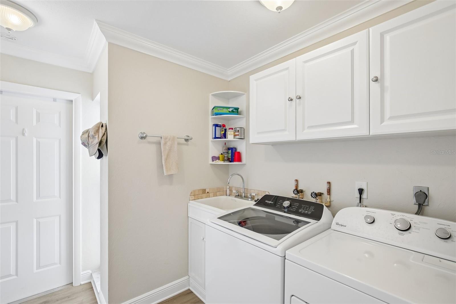Image 13 of 33 For 530 Magellan Drive