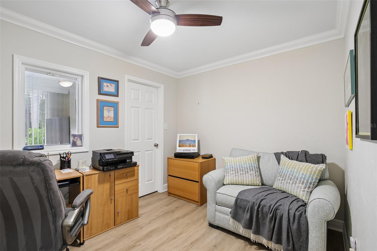 Image 17 of 33 For 530 Magellan Drive