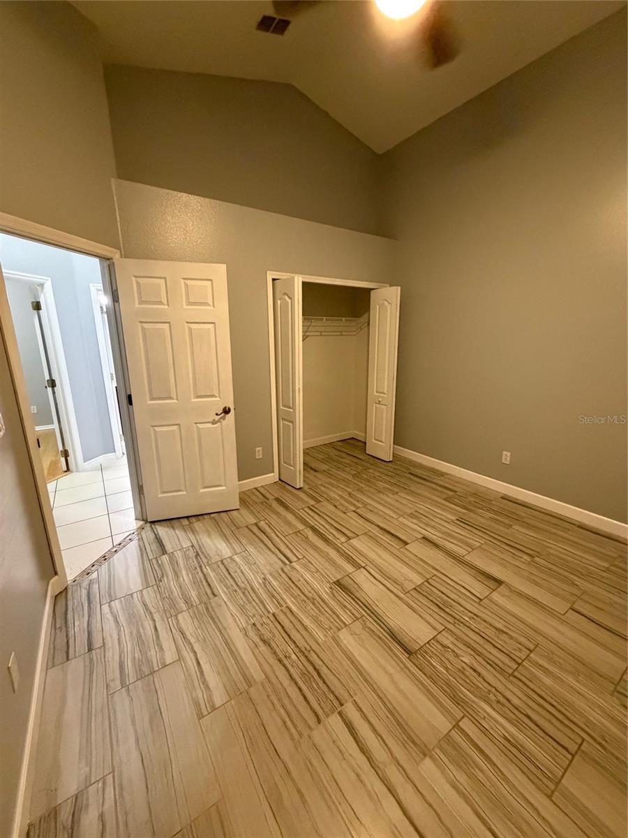 Image 18 of 25 For 725 Bridgeway Boulevard