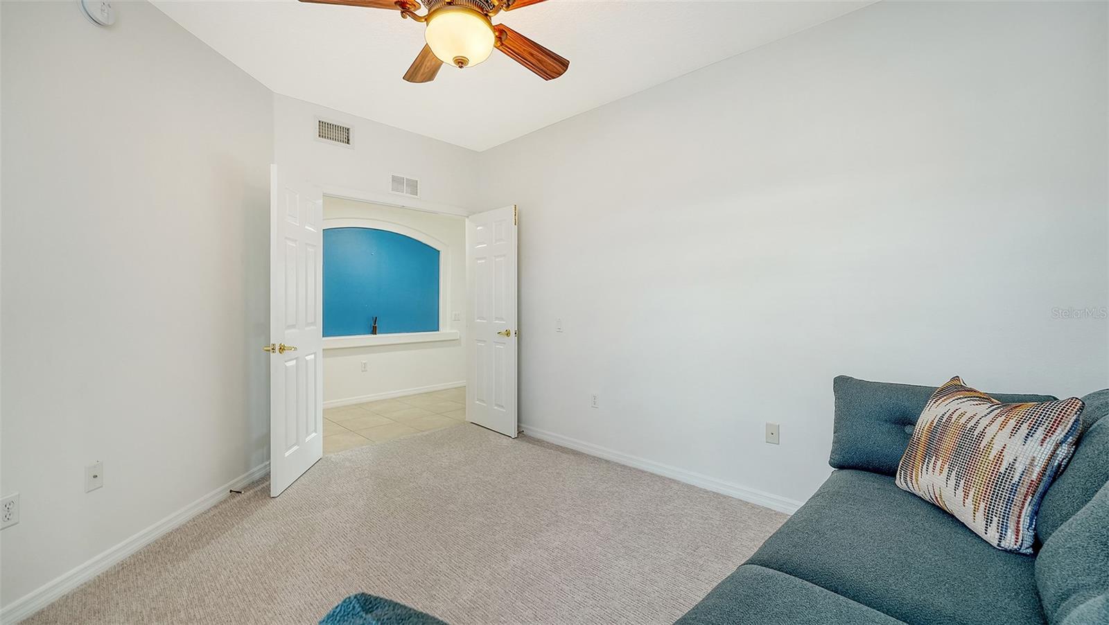 Image 14 of 49 For 4469 Cinnamon Drive 2505