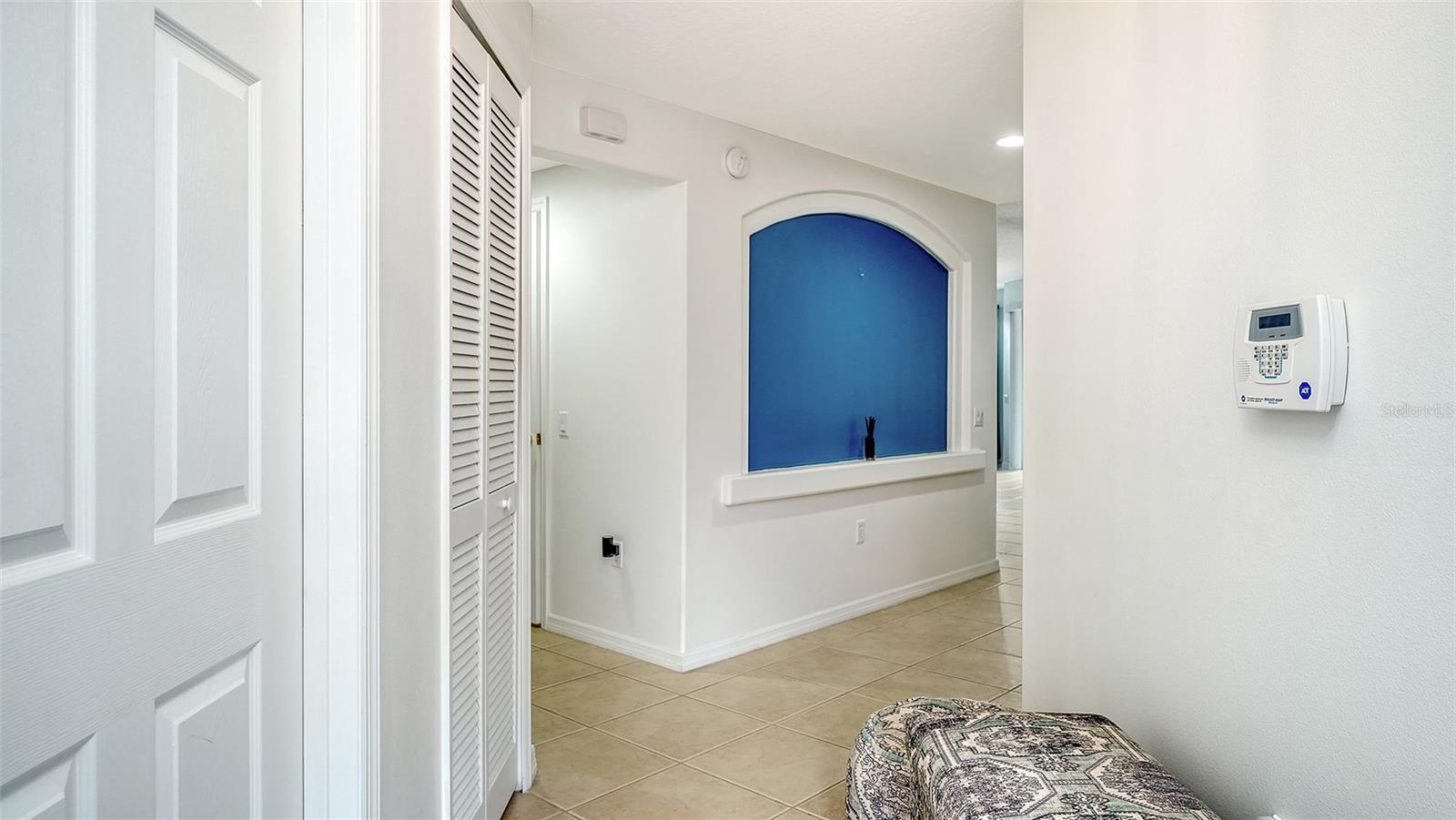 Image 15 of 49 For 4469 Cinnamon Drive 2505
