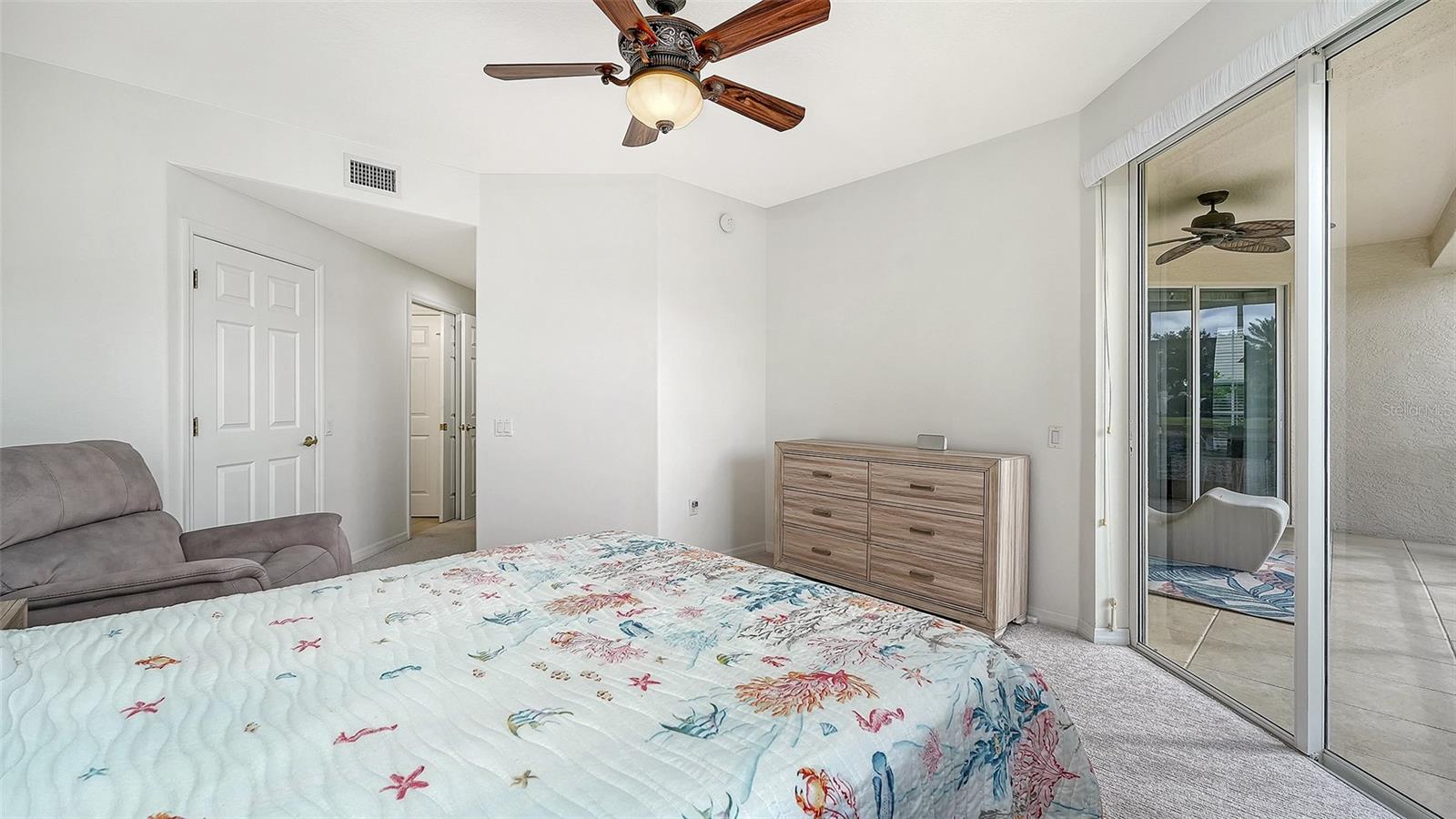Image 17 of 49 For 4469 Cinnamon Drive 2505
