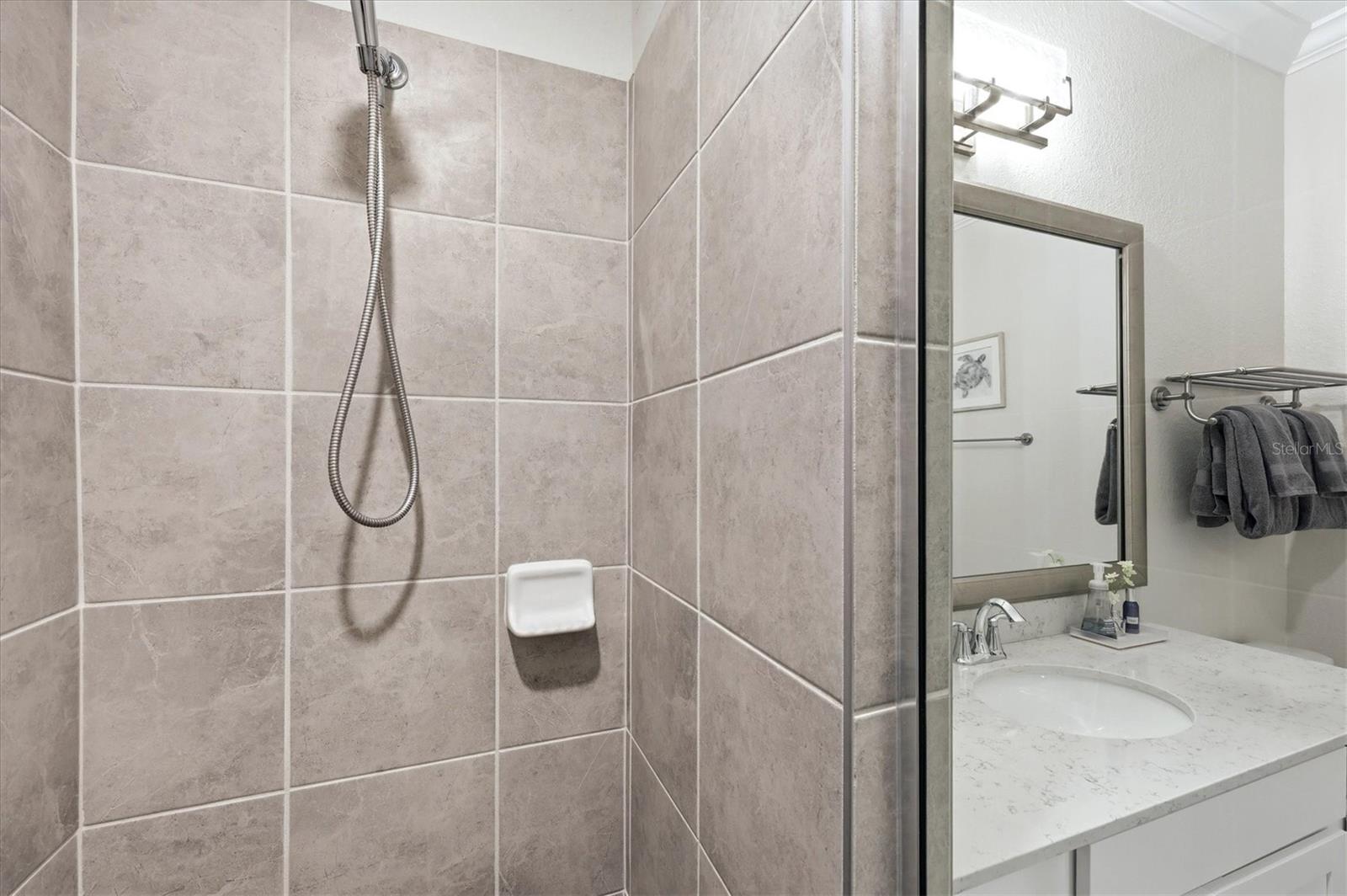 Image 33 of 78 For 18008 Gawthrop Drive 401