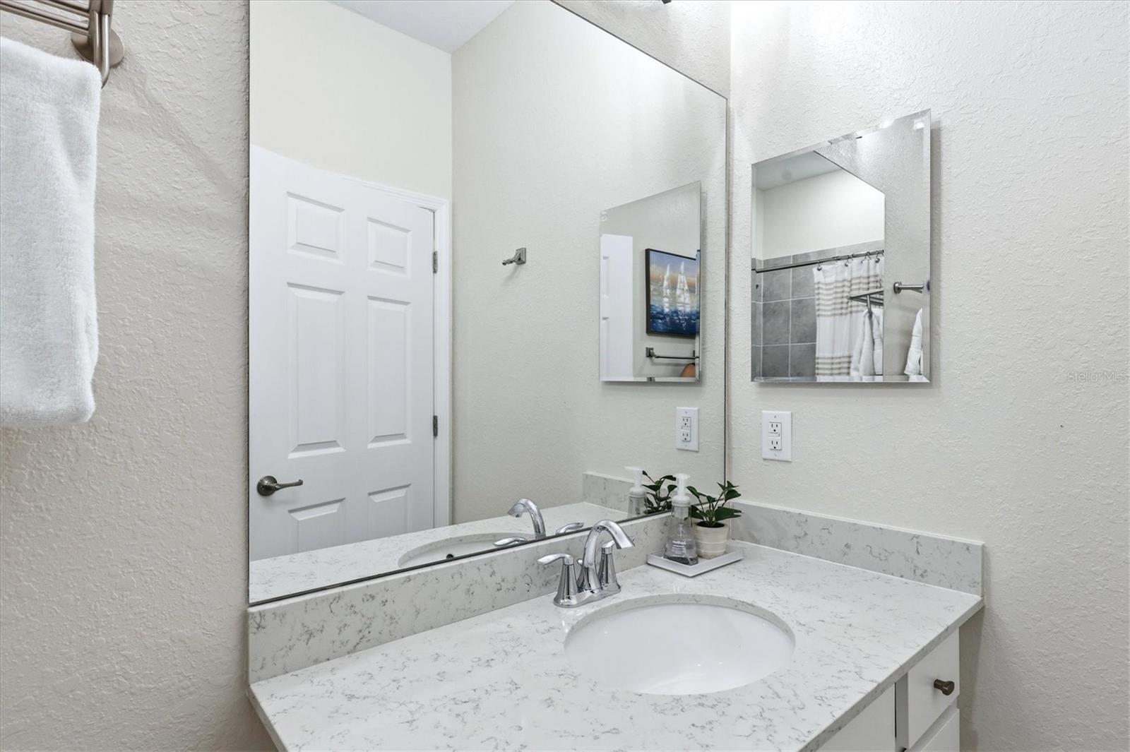 Image 36 of 78 For 18008 Gawthrop Drive 401
