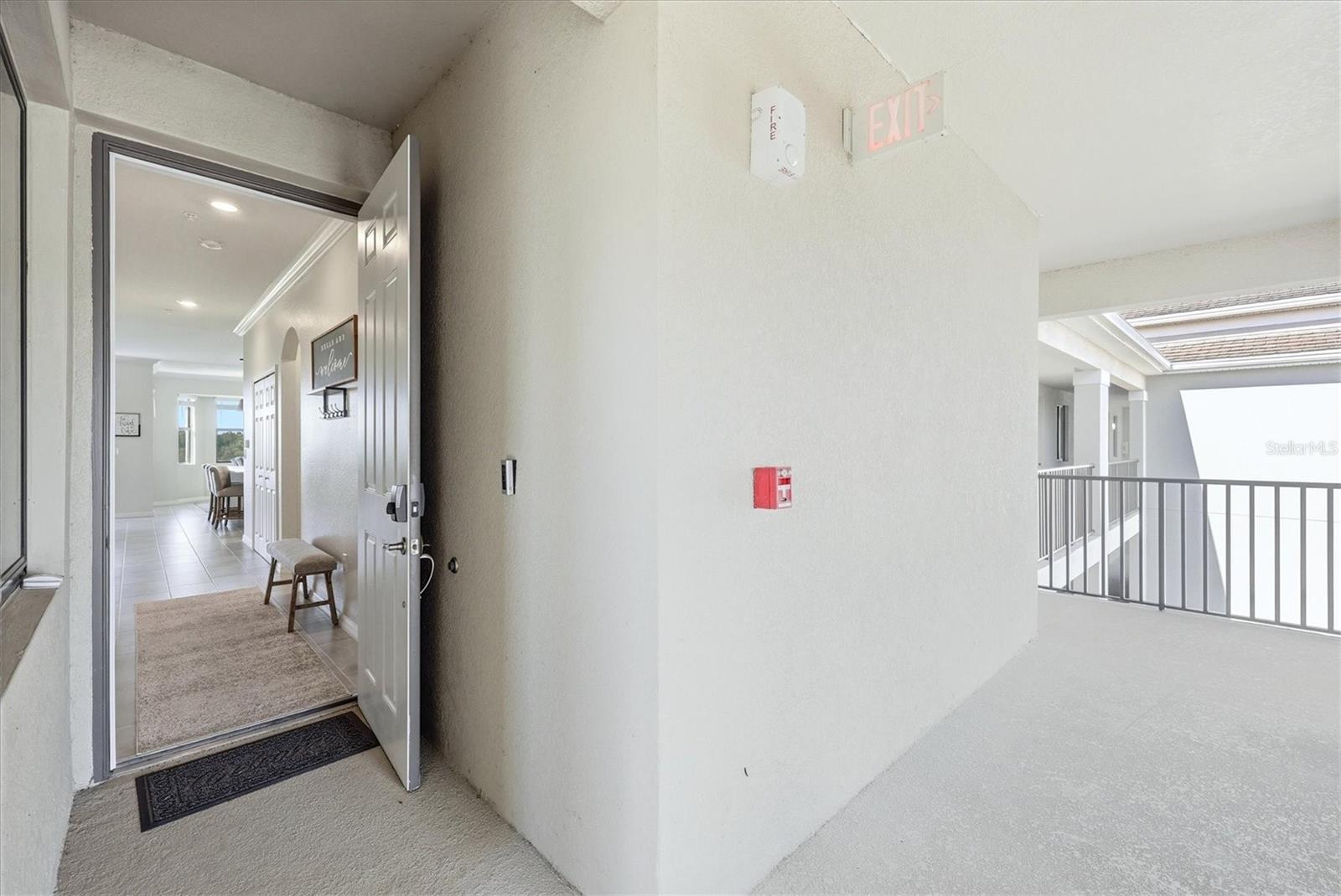 Image 7 of 78 For 18008 Gawthrop Drive 401