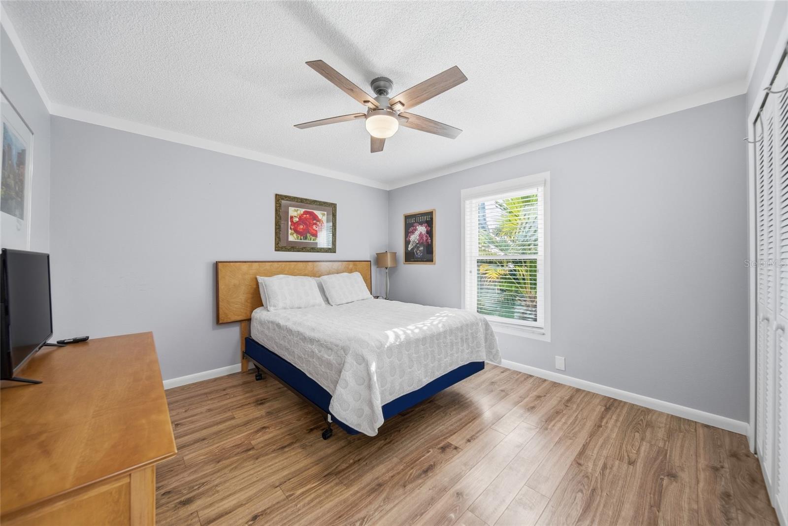 Listing photo id 18 for 8304 12th Avenue Drive Nw