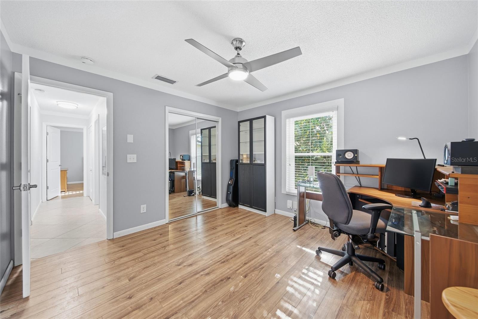 Listing photo id 23 for 8304 12th Avenue Drive Nw