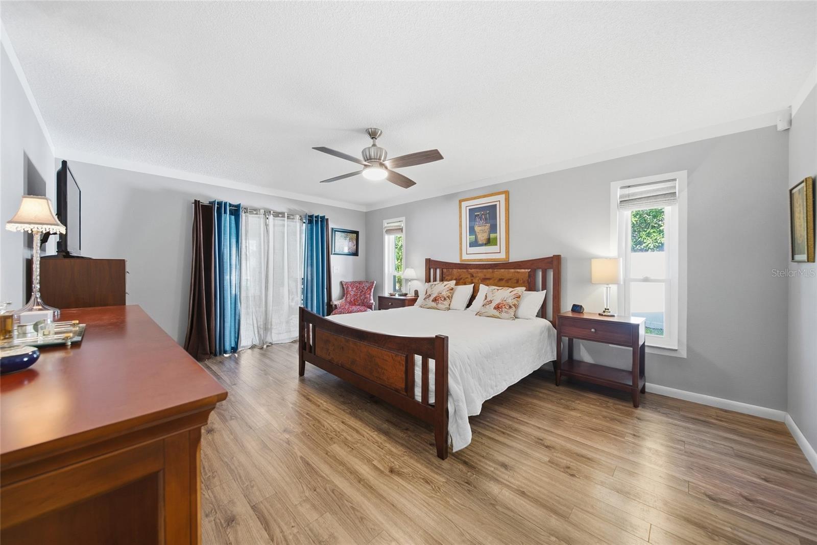 Listing photo id 29 for 8304 12th Avenue Drive Nw