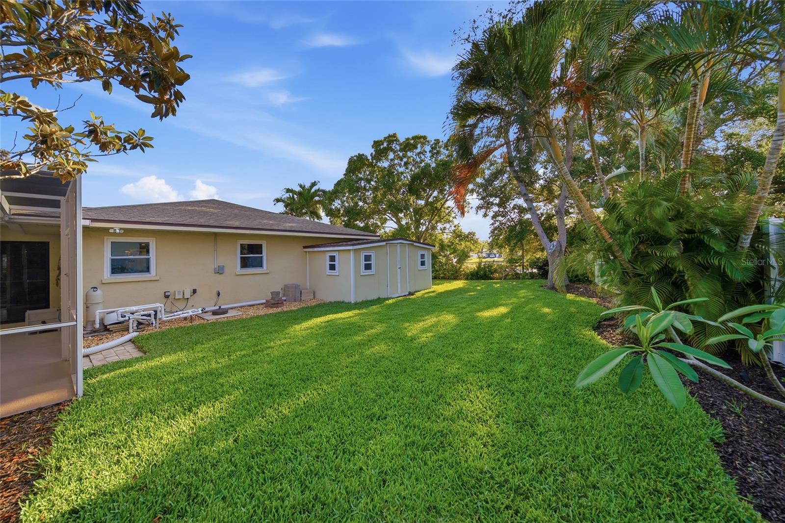 Listing photo id 49 for 8304 12th Avenue Drive Nw