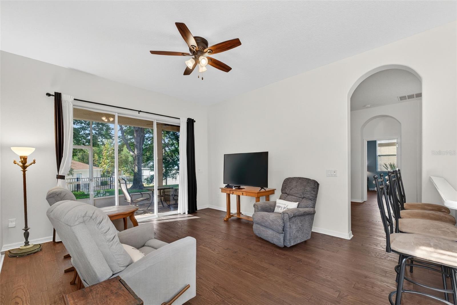 Image 10 of 30 For 111 Flame Vine Way
