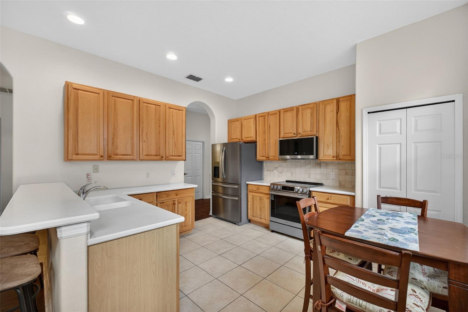 Image 11 of 30 For 111 Flame Vine Way