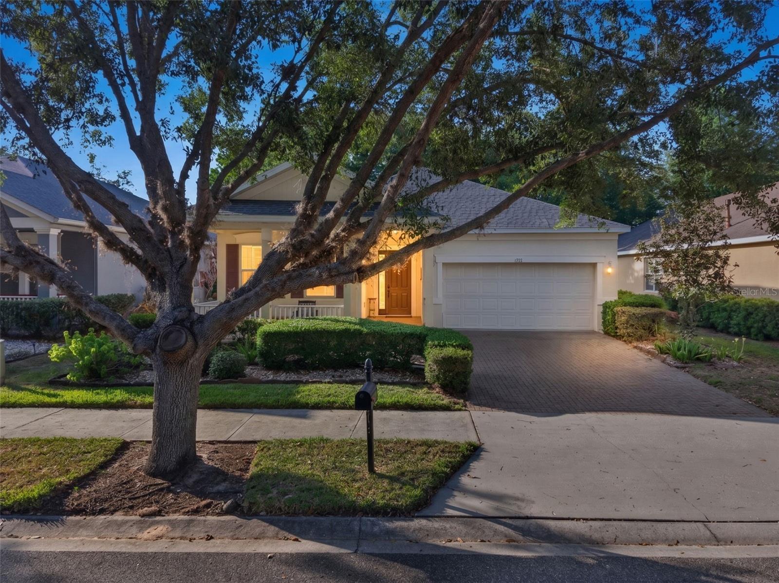 Image 2 of 30 For 111 Flame Vine Way