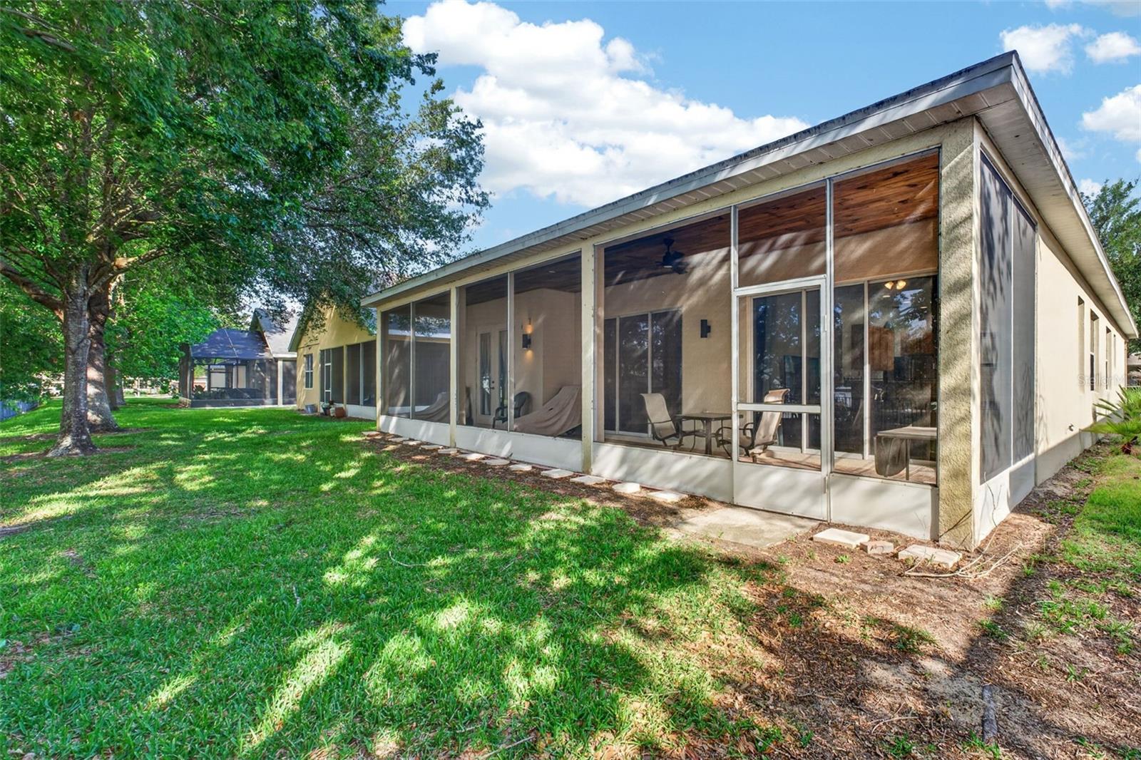 Image 21 of 30 For 111 Flame Vine Way