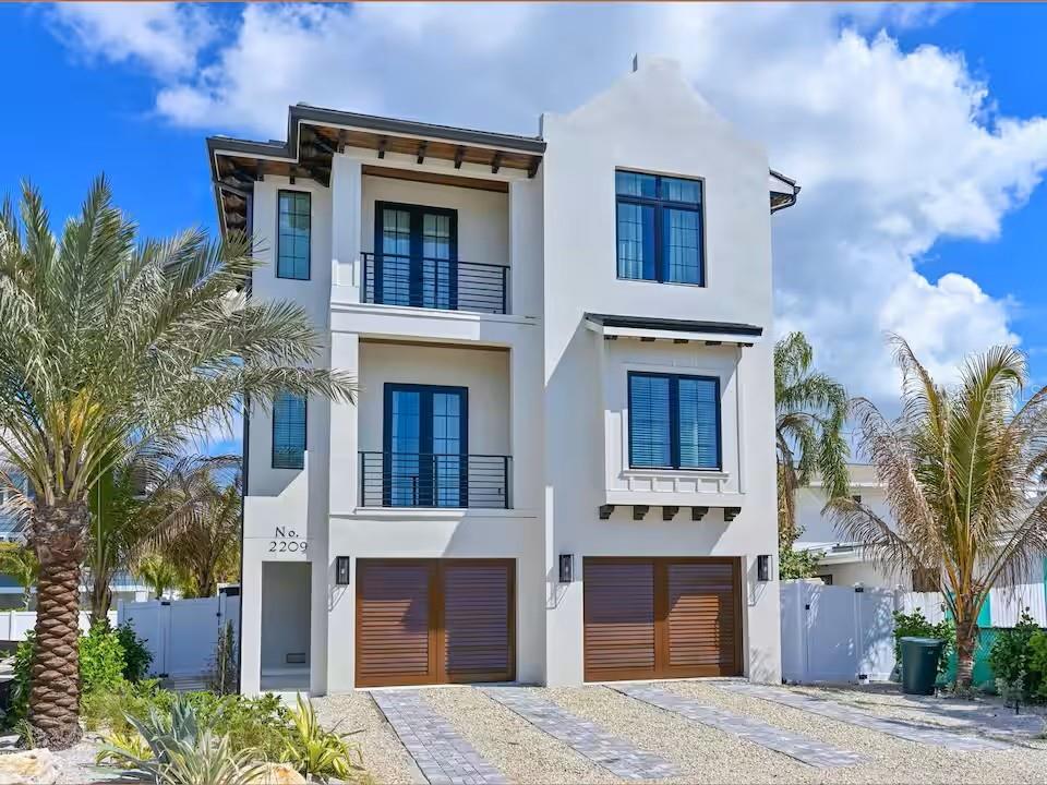 Details for 2209 Avenue B, BRADENTON BEACH, FL 34217