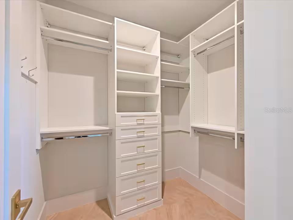 Image 15 of 43 For 2209 Avenue B