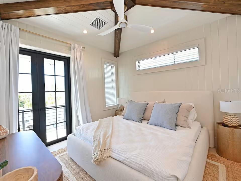 Image 21 of 43 For 2209 Avenue B