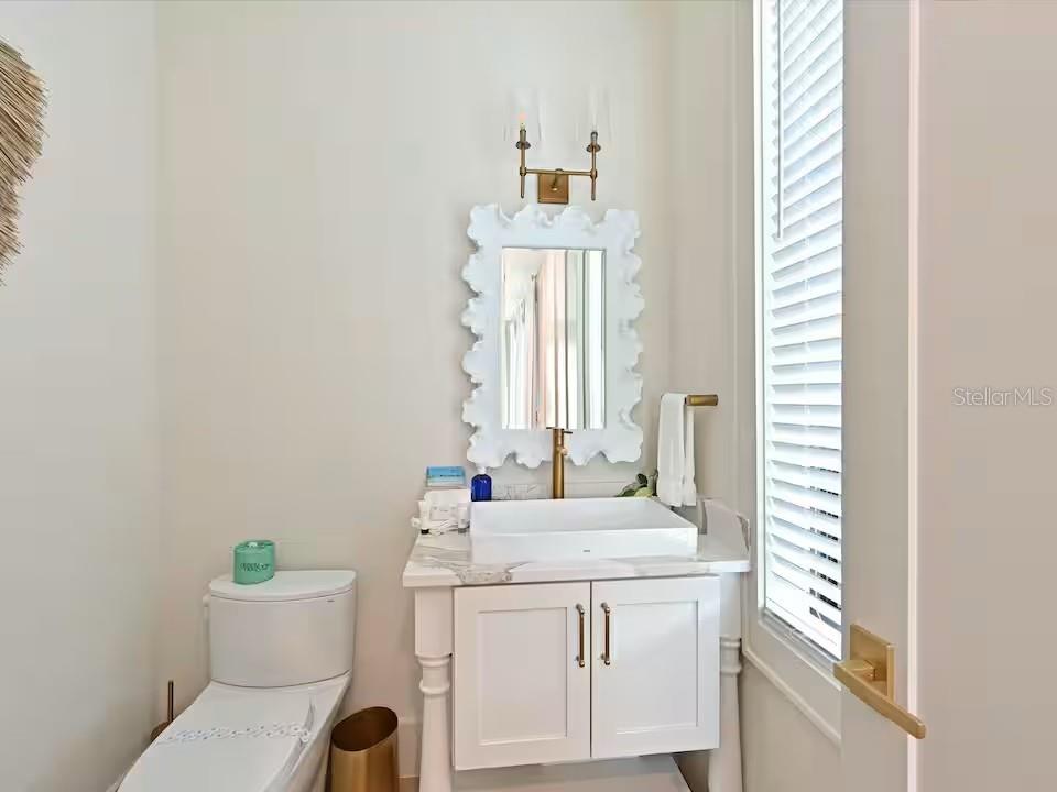 Image 25 of 43 For 2209 Avenue B