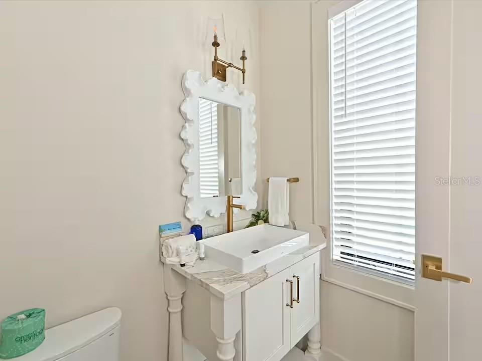 Image 26 of 43 For 2209 Avenue B