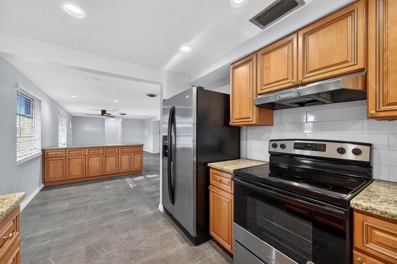 Image 11 of 40 For 7464 Cass Circle