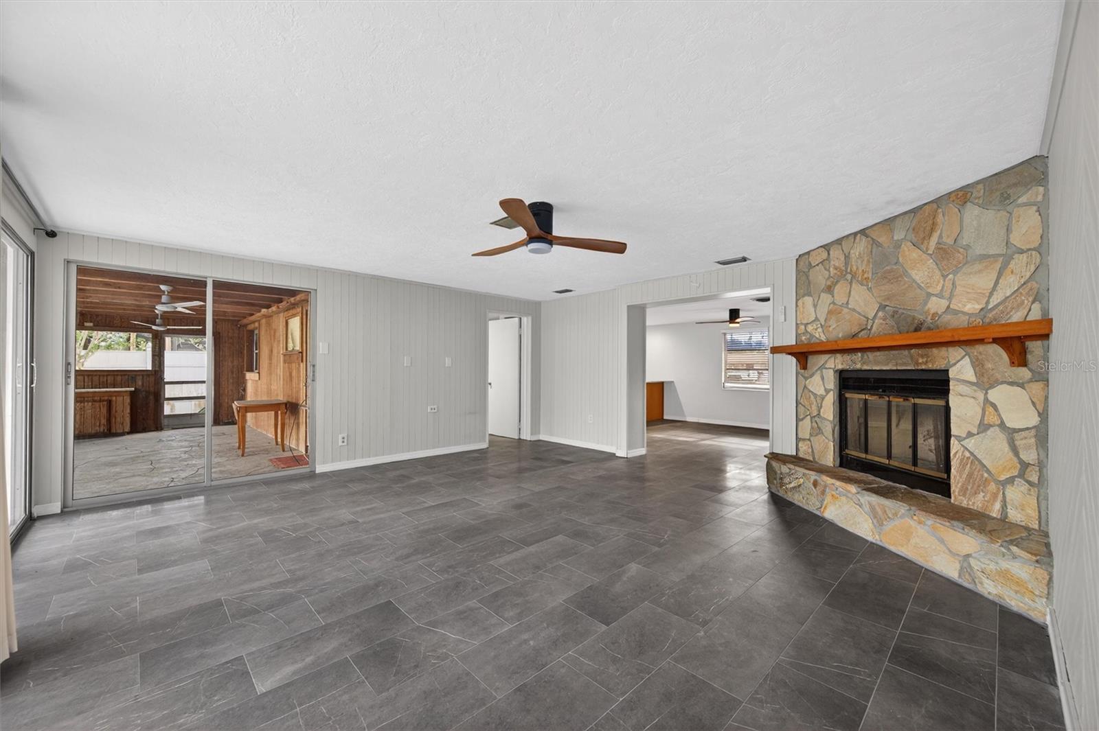 Image 15 of 40 For 7464 Cass Circle