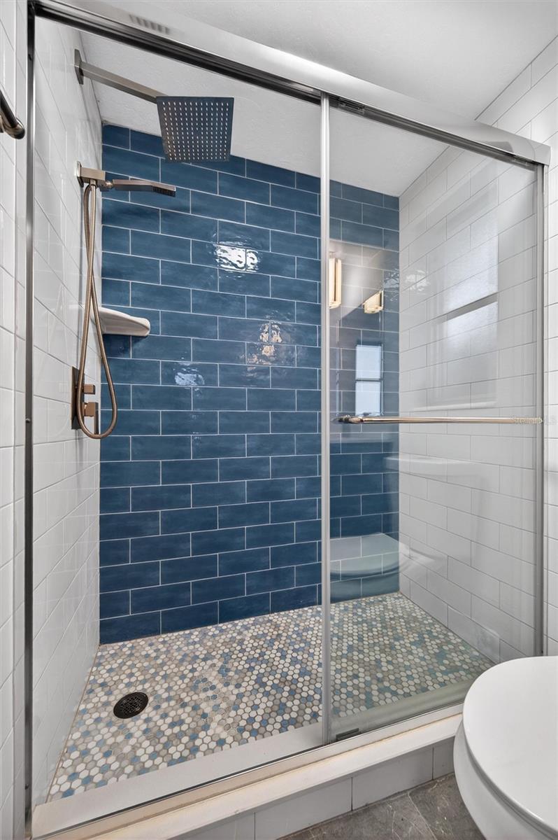 Image 20 of 40 For 7464 Cass Circle