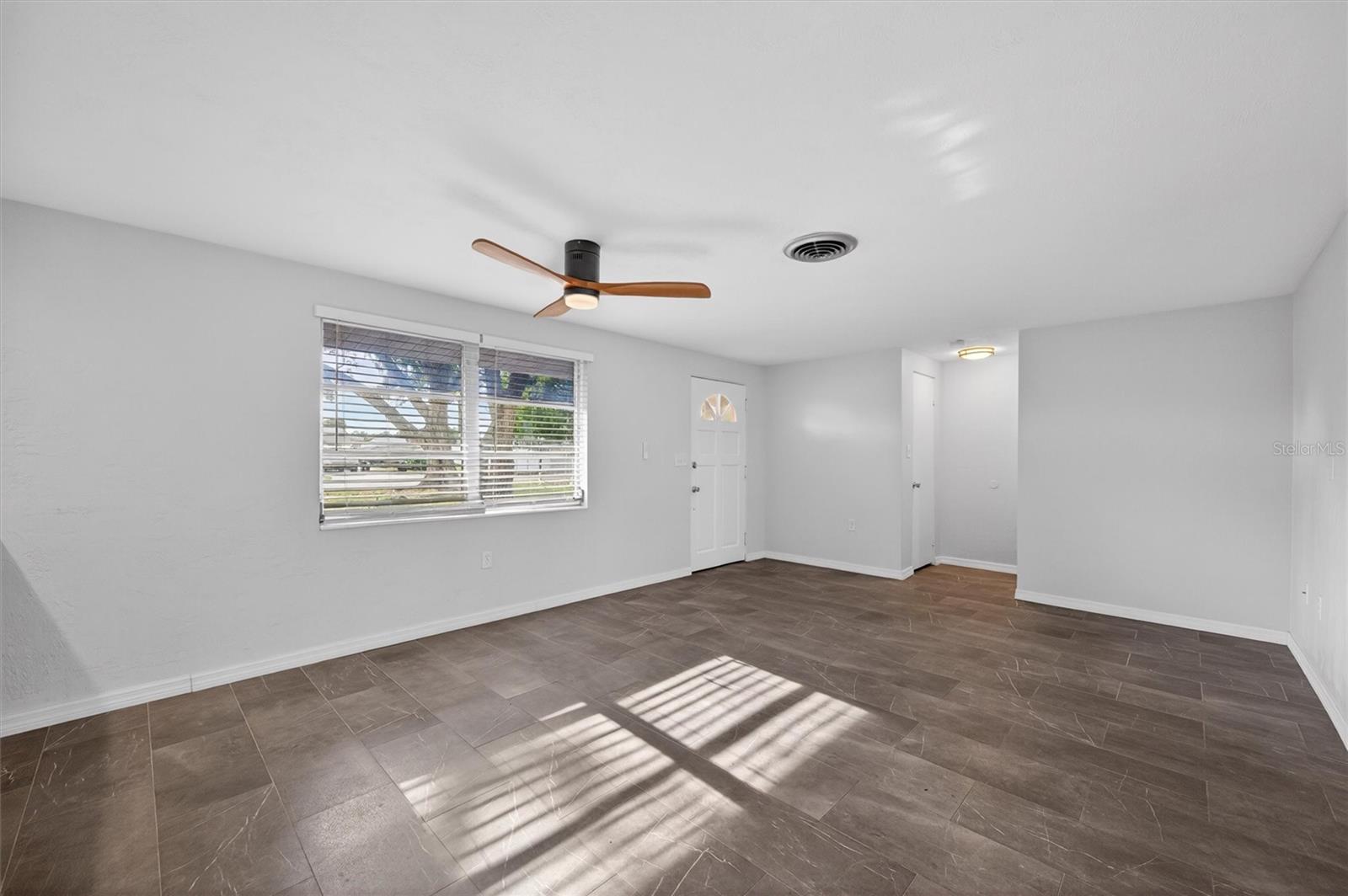 Image 5 of 40 For 7464 Cass Circle