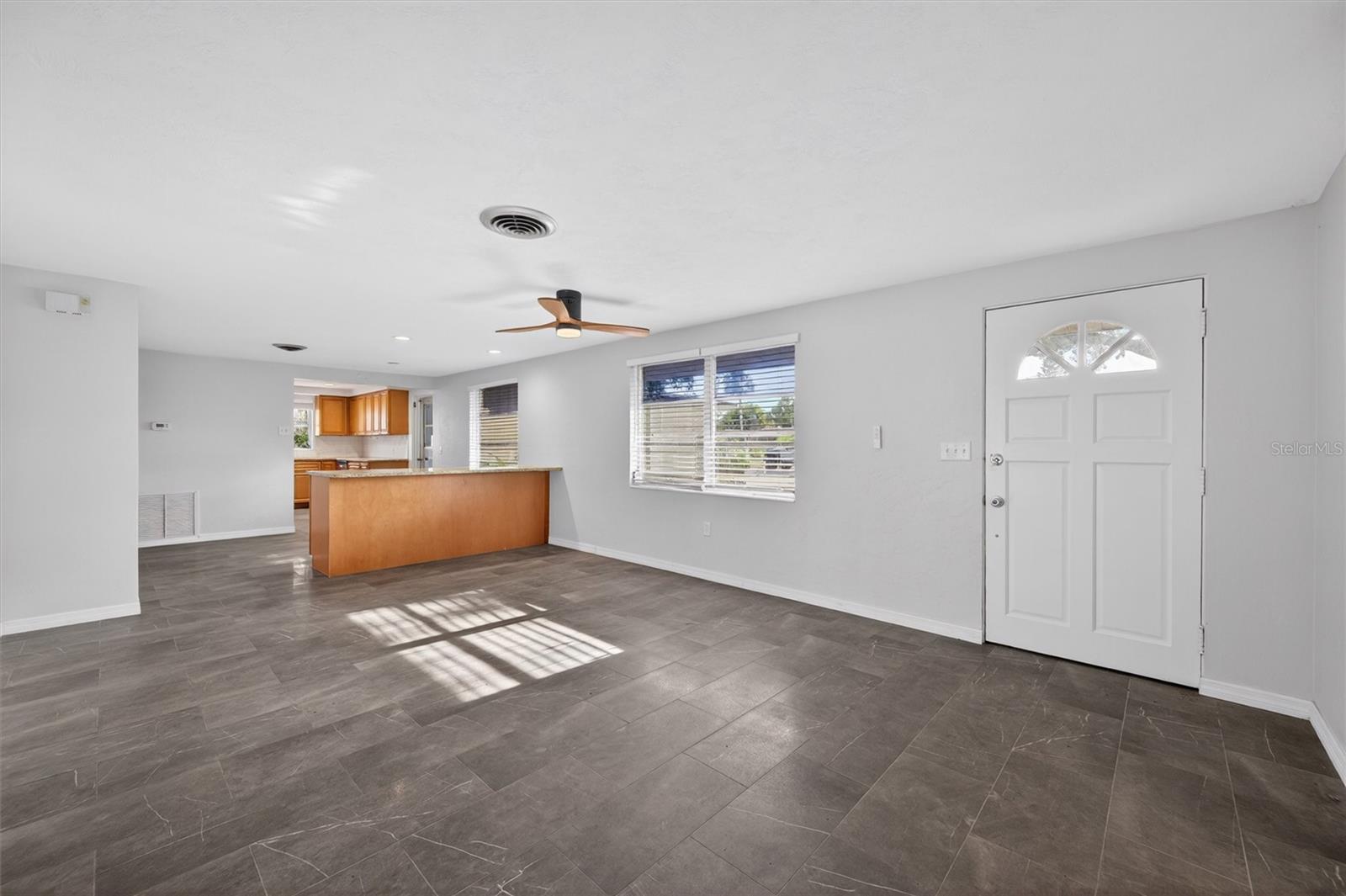 Image 7 of 40 For 7464 Cass Circle