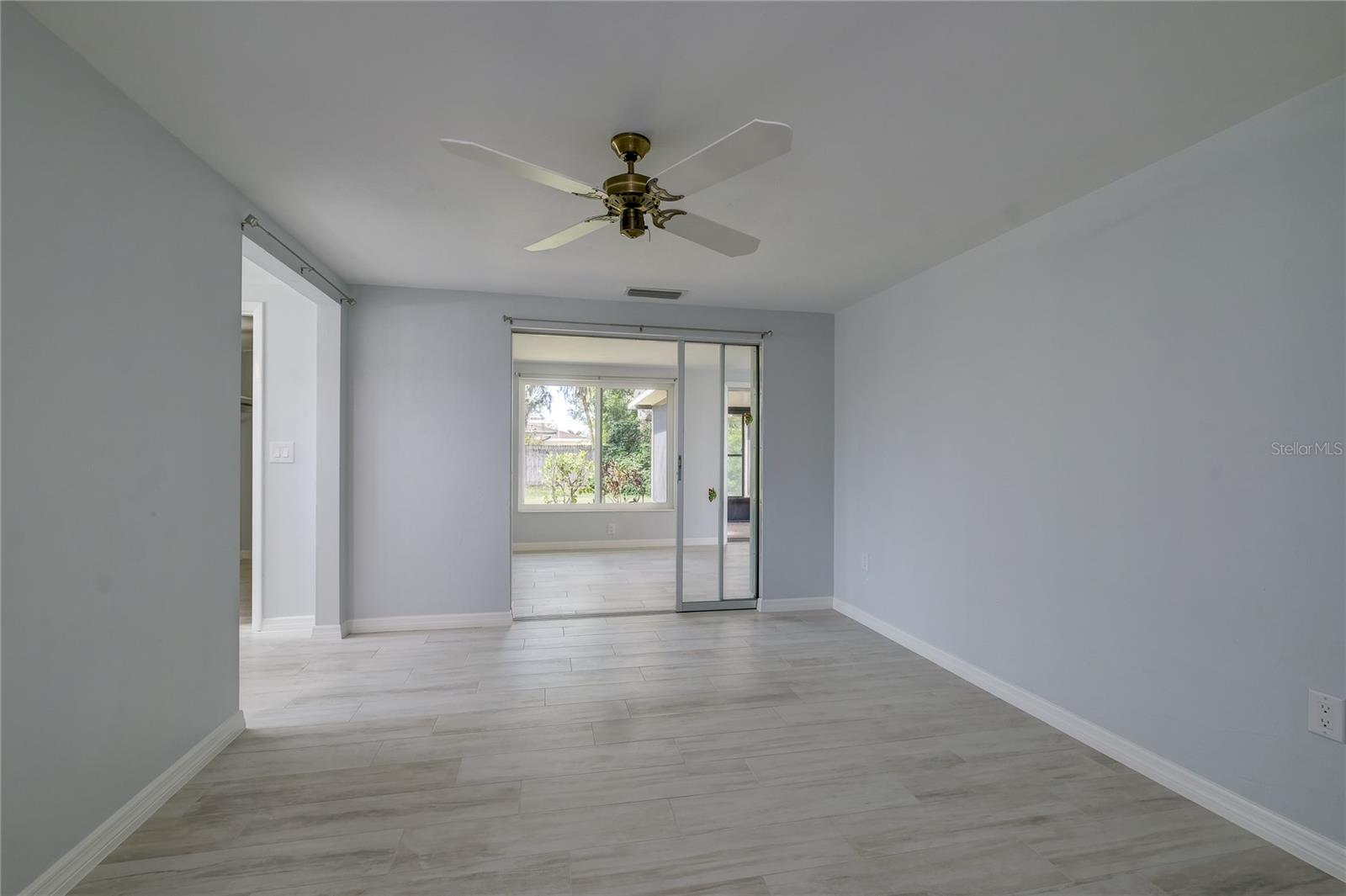 Image 10 of 40 For 3024 Chase Circle