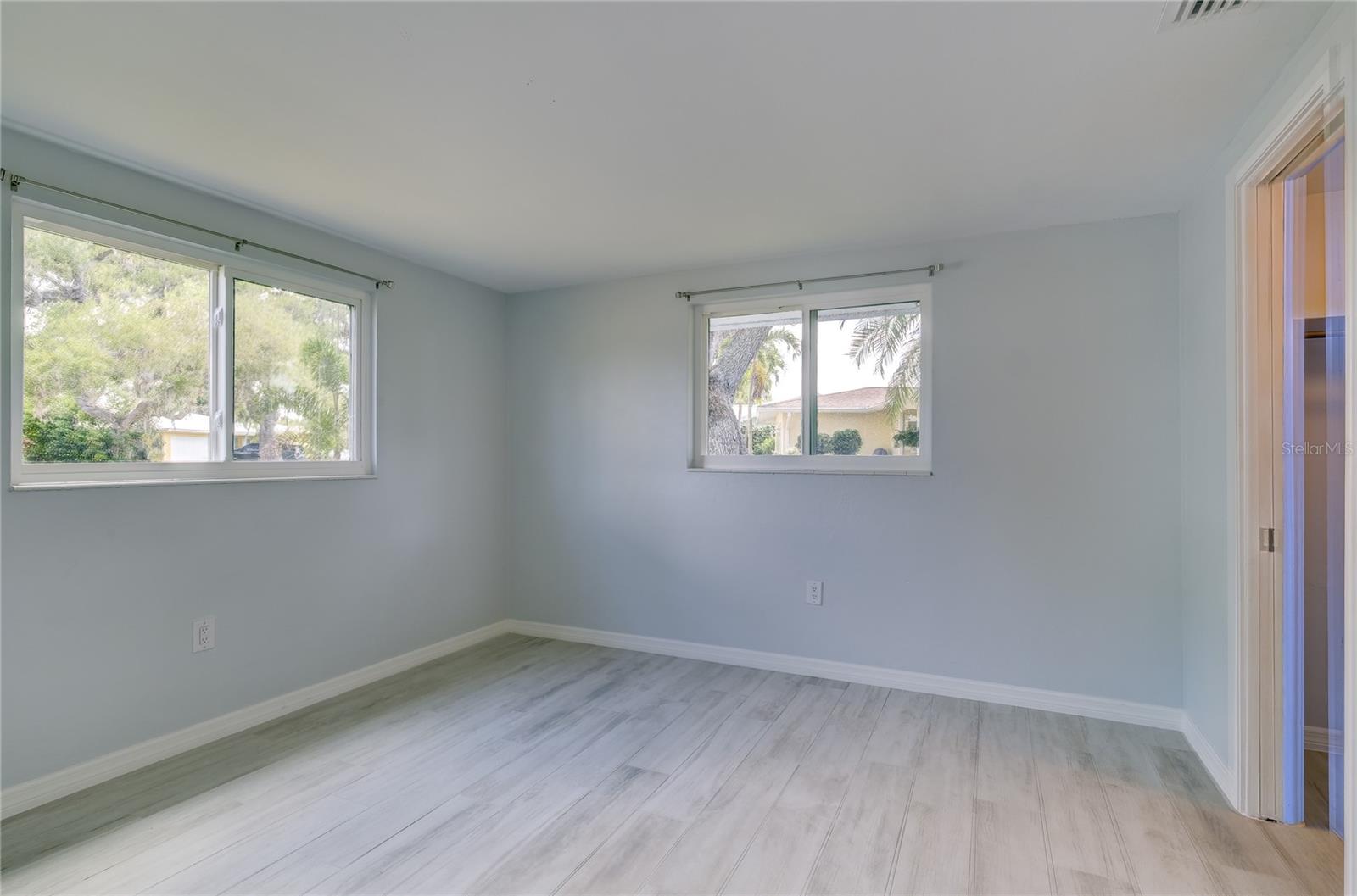 Image 7 of 40 For 3024 Chase Circle
