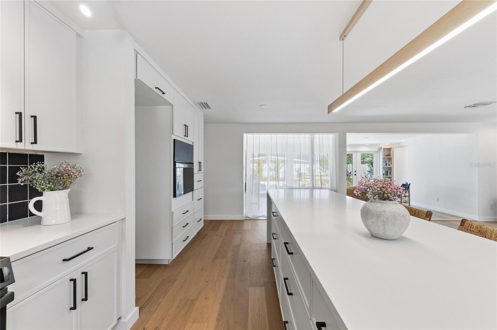 Image 13 of 45 For 2513 Croton Avenue