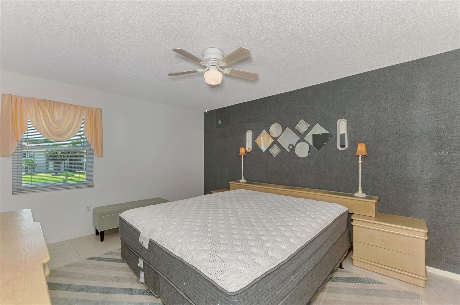 Image 21 of 40 For 3768 59th Avenue W 3768