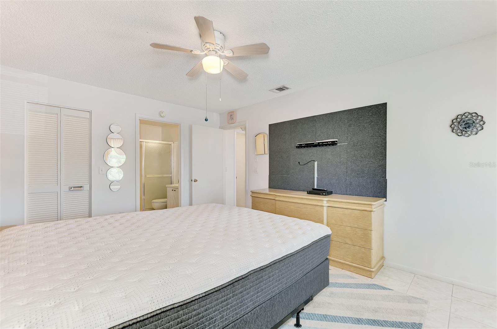 Image 24 of 40 For 3768 59th Avenue W 3768