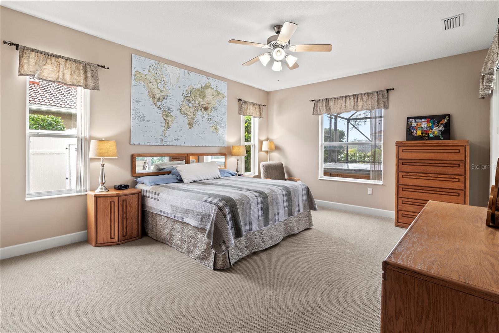 Listing photo id 18 for 1269 Western Pine Circle