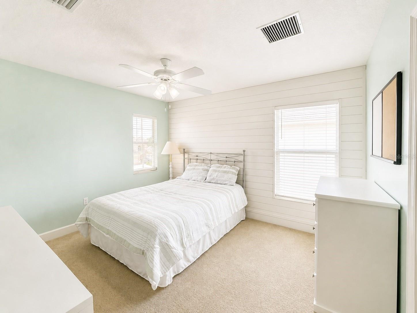 Listing photo id 40 for 1269 Western Pine Circle