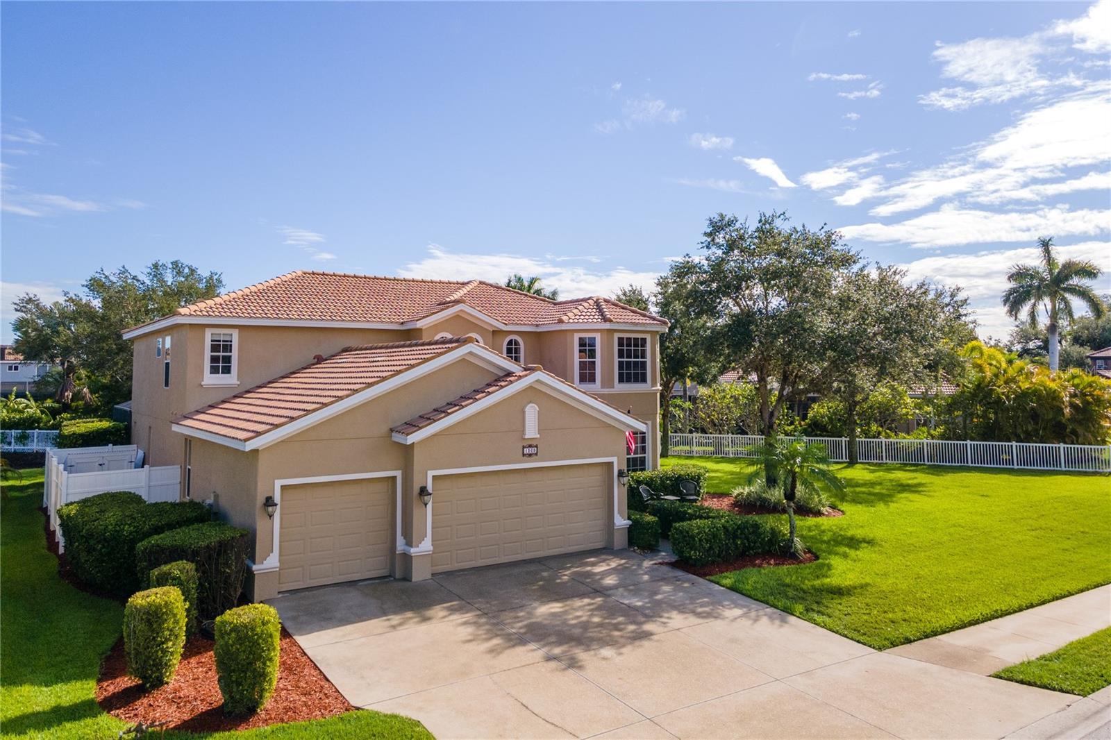Listing photo id 47 for 1269 Western Pine Circle