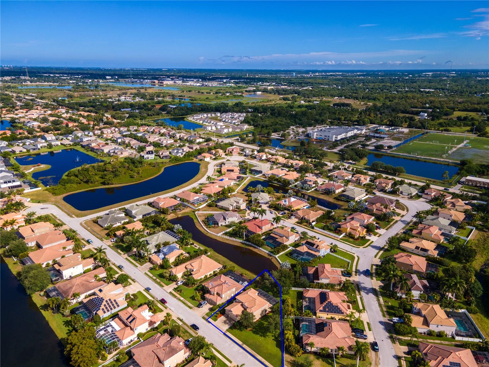 Listing photo id 52 for 1269 Western Pine Circle