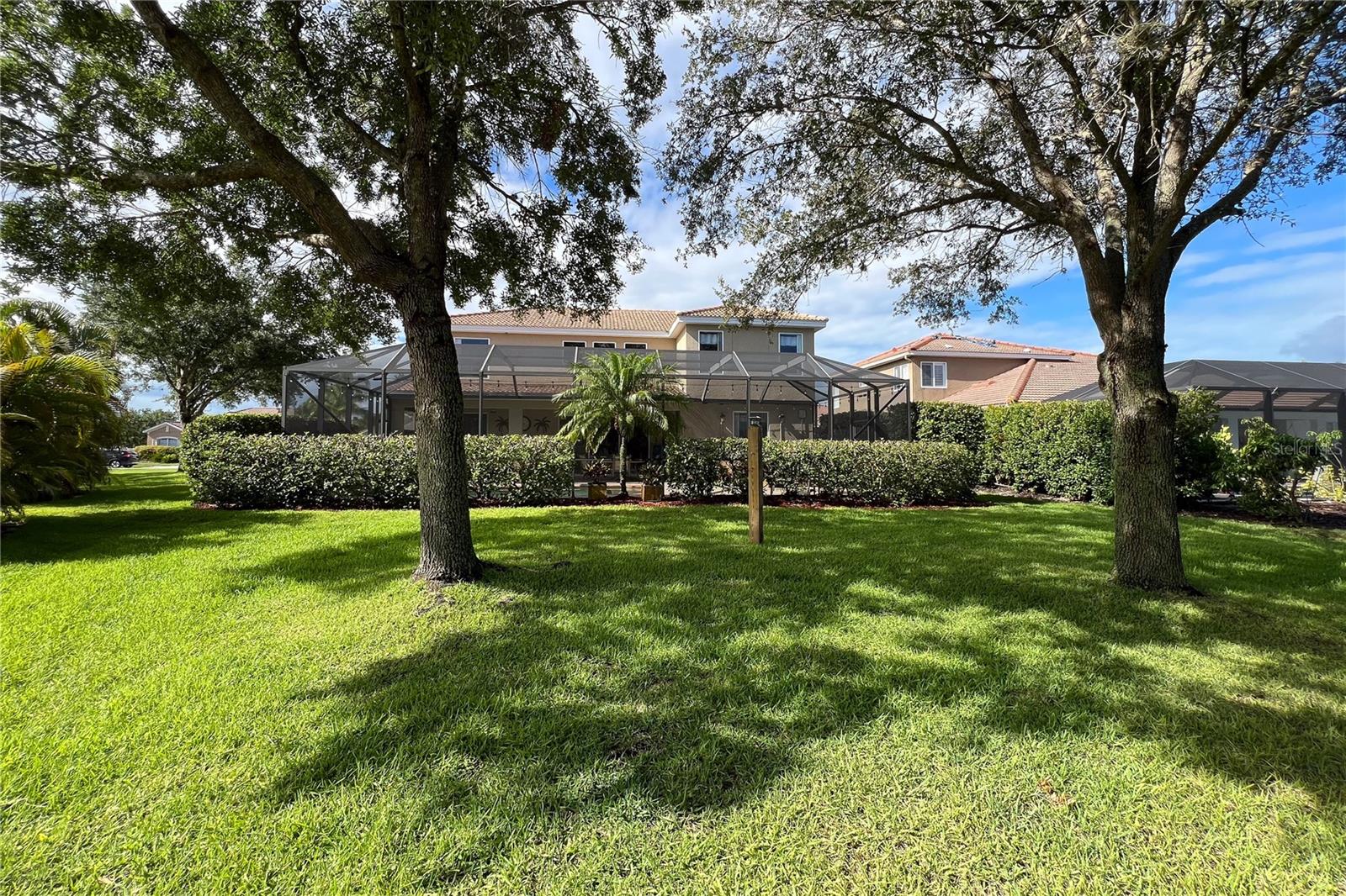 Listing photo id 60 for 1269 Western Pine Circle