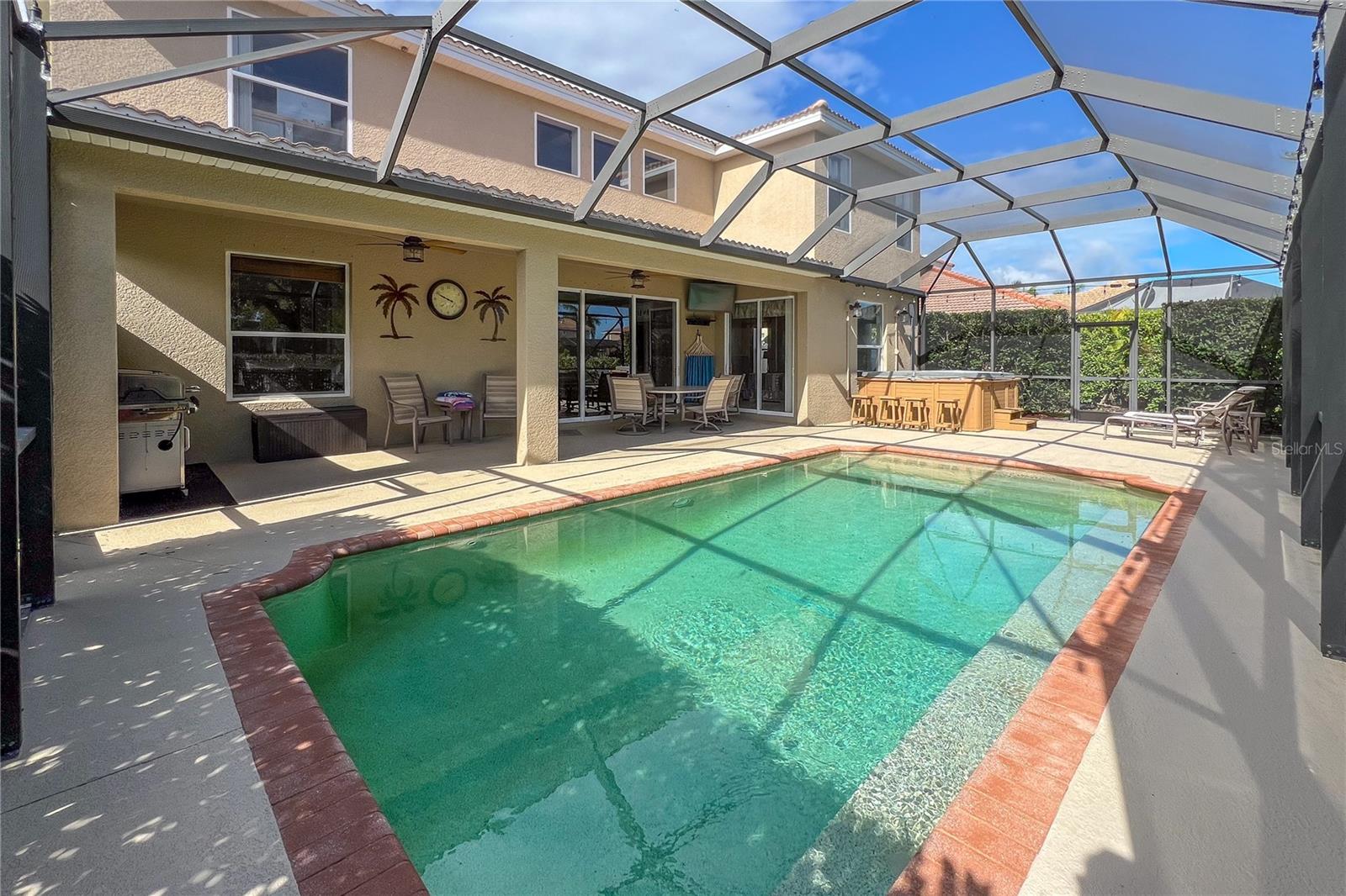 Listing photo id 66 for 1269 Western Pine Circle