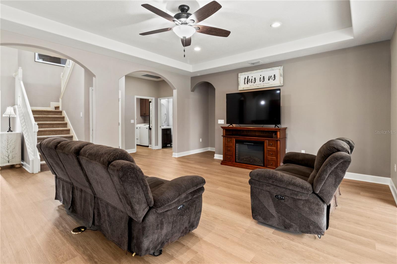 Listing photo id 7 for 1269 Western Pine Circle