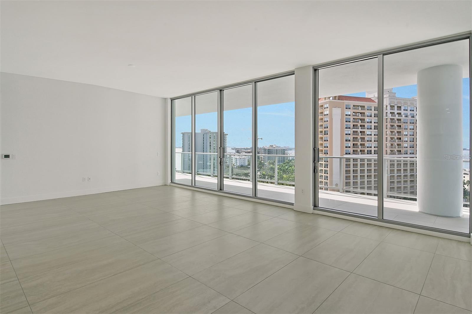Image 10 of 77 For 301 Quay Commons  1011