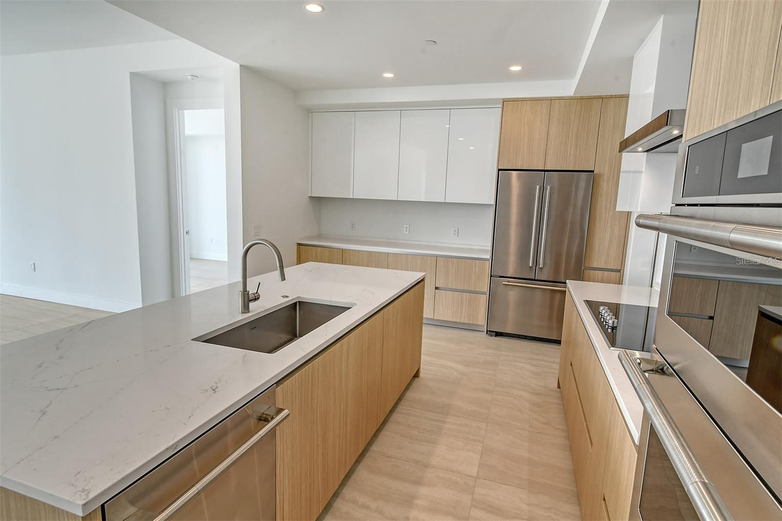 Image 18 of 77 For 301 Quay Commons  1011