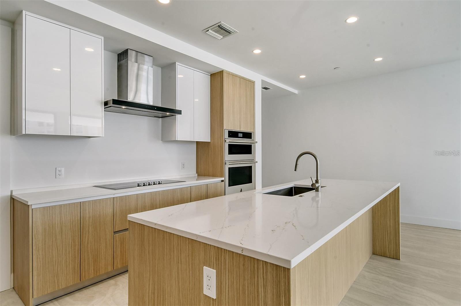 Image 20 of 77 For 301 Quay Commons  1011