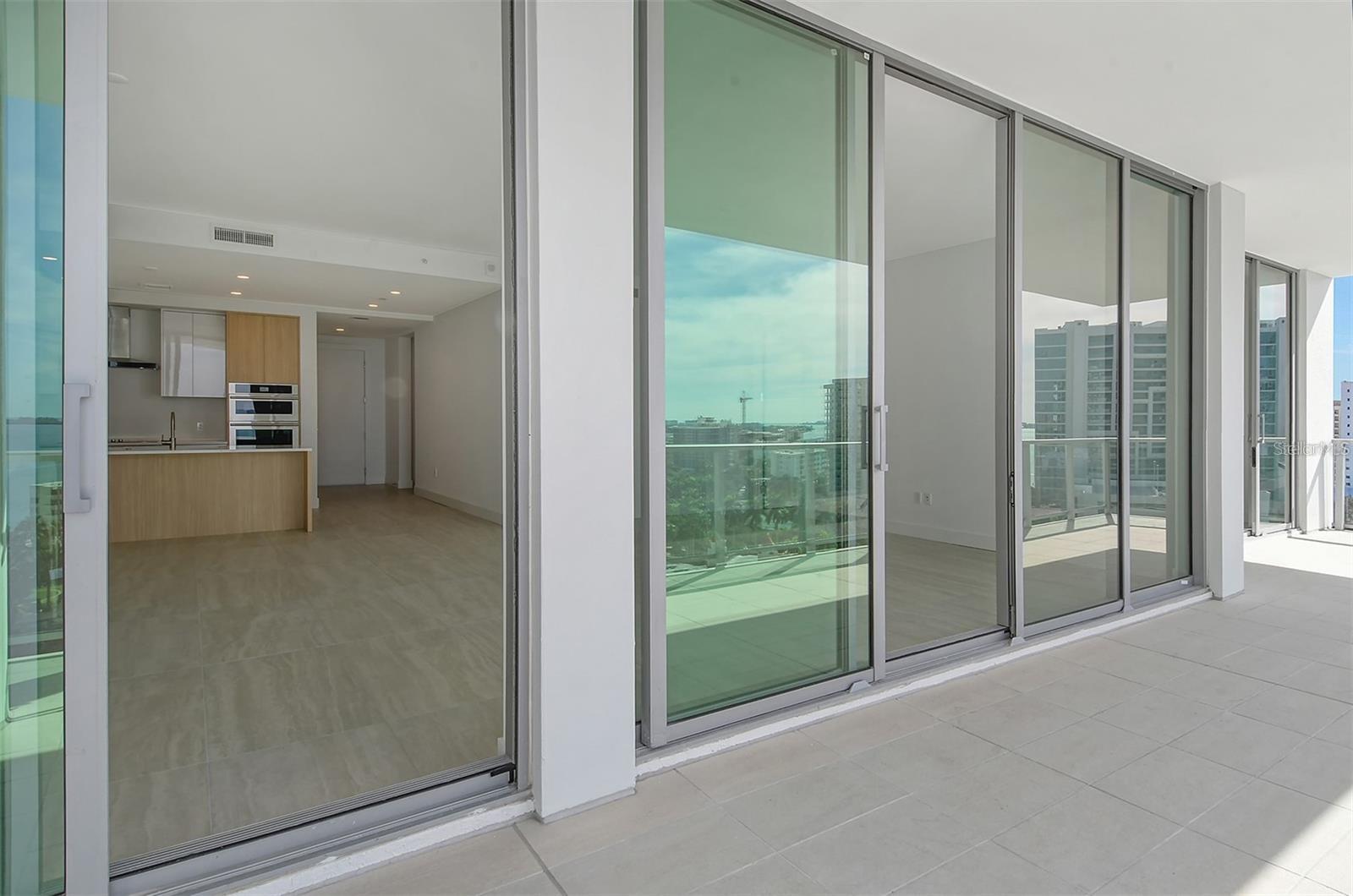 Image 5 of 77 For 301 Quay Commons  1011