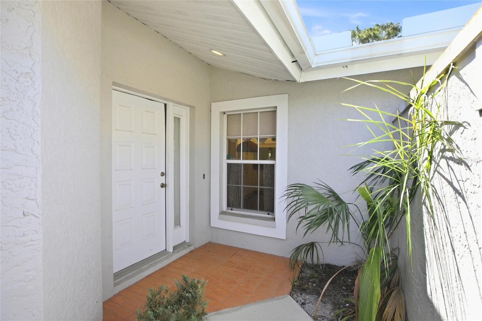 Details for 5576 Country Club Way 5576, SARASOTA, FL 34243
